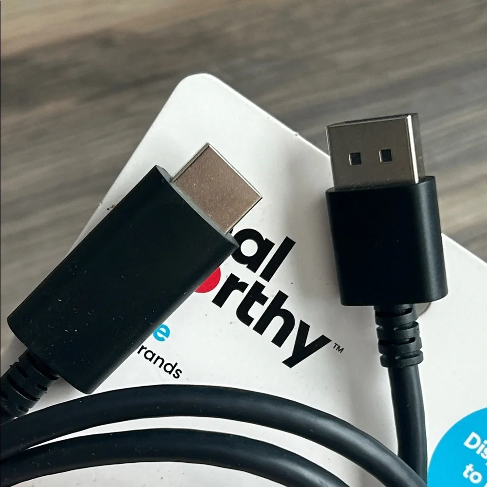 NWT Black DisplayPort to HDMI Cable